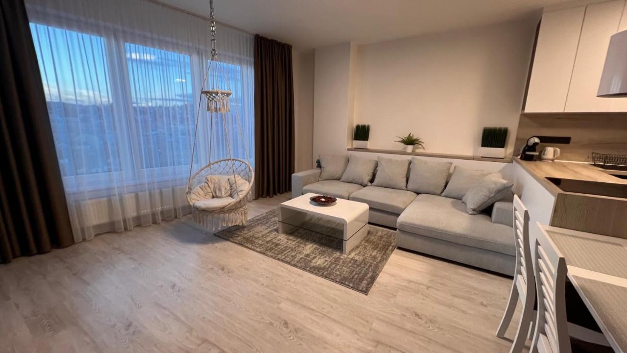 2 Room Apartment, With A View Of The Castle Bratislava Dış mekan fotoğraf