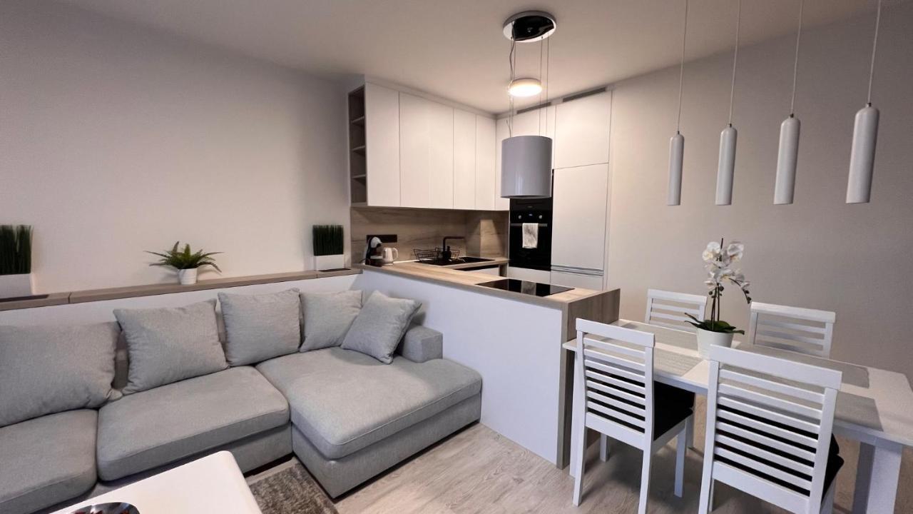 2 Room Apartment, With A View Of The Castle Bratislava Dış mekan fotoğraf
